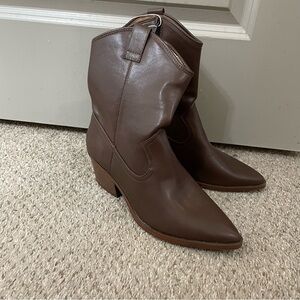 NWT Target Universal Thread Brown Cowgirl Boots Size 9.5